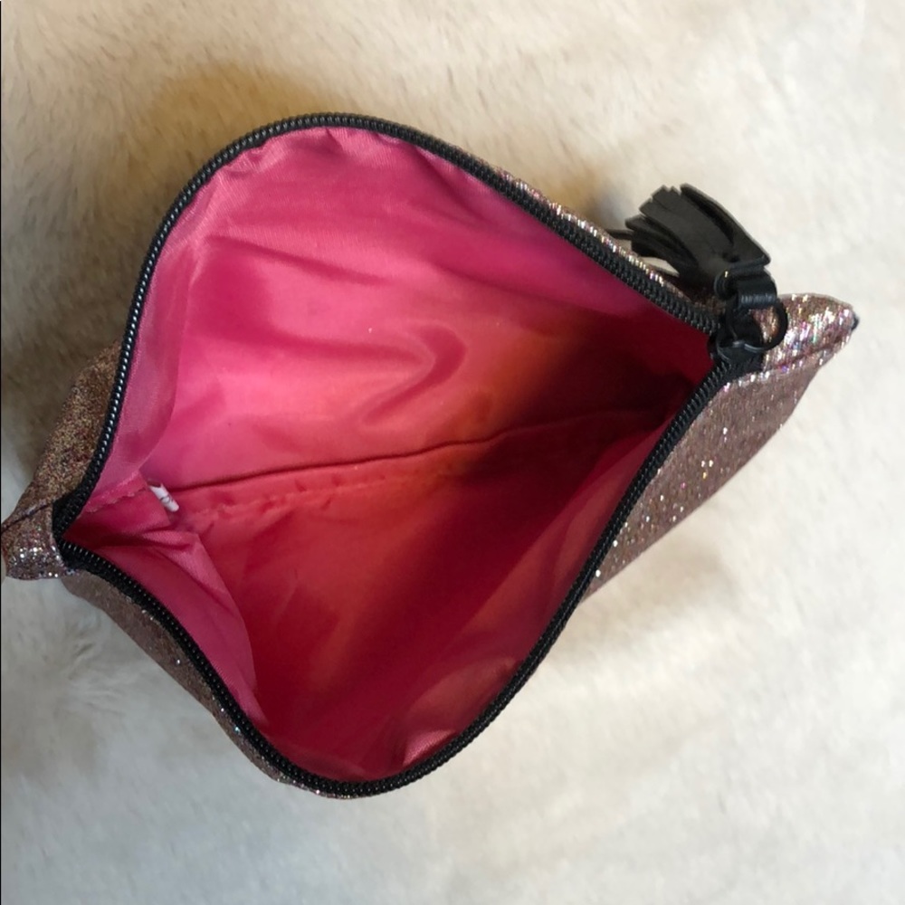 Ipsy Makeup Bag - Picture 3 of 3